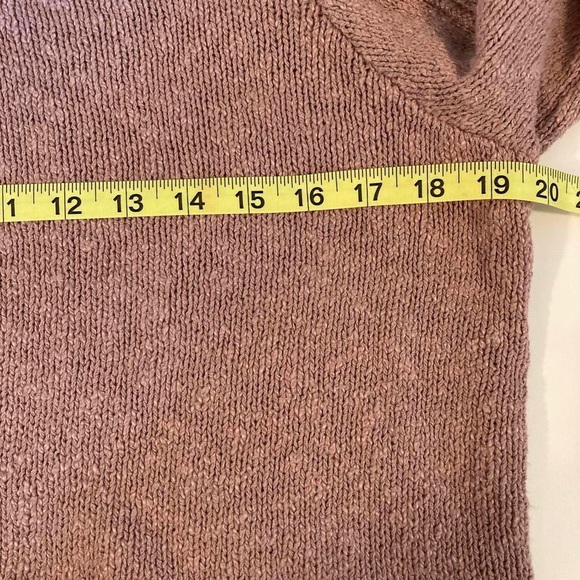 Shrinking Violet sz M textured sweater - Picture 3 of 3